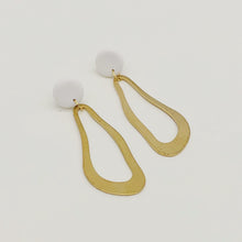 Load image into Gallery viewer, Lynn Earrings - Heritage &amp; Bloom