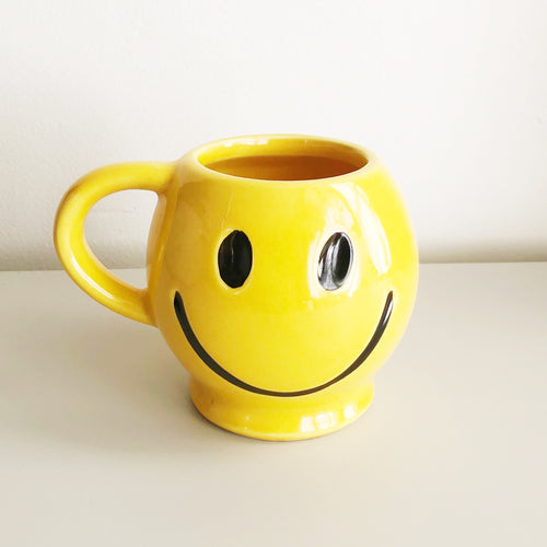 Smiley Face Coffee Mug